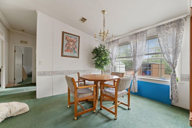 1319 County Road C, Lexington, TX 78947