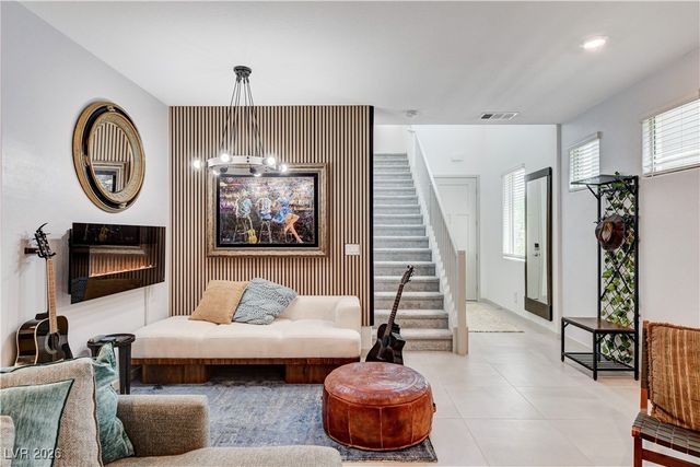 689 Rogue Wave Street, Las Vegas, NV 89138