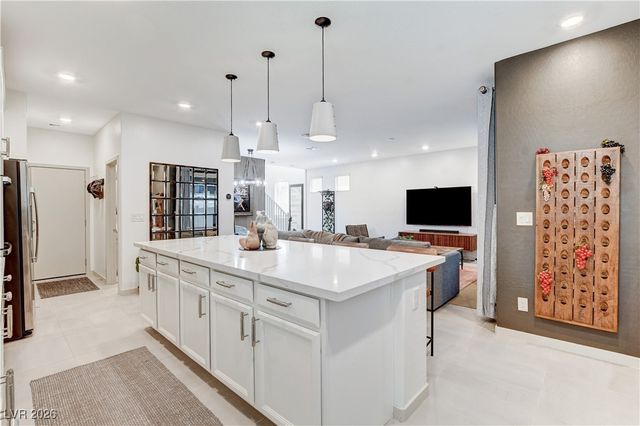 689 Rogue Wave Street, Las Vegas, NV 89138