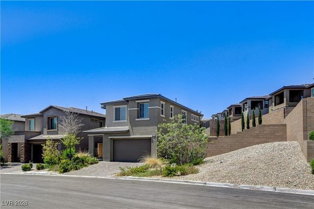 689 Rogue Wave Street, Las Vegas, NV 89138