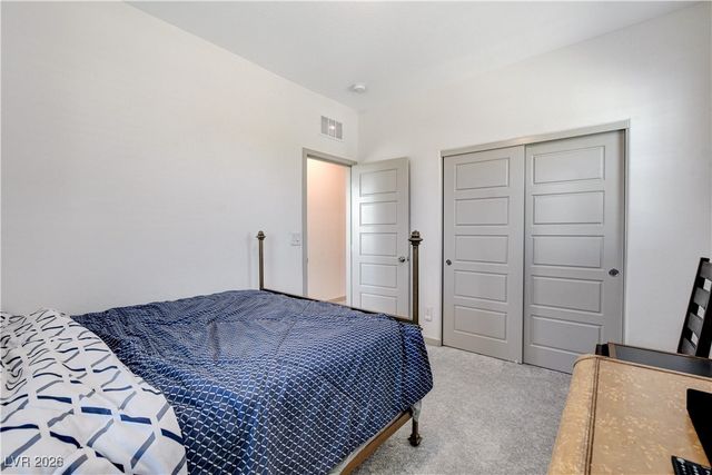 689 Rogue Wave Street, Las Vegas, NV 89138