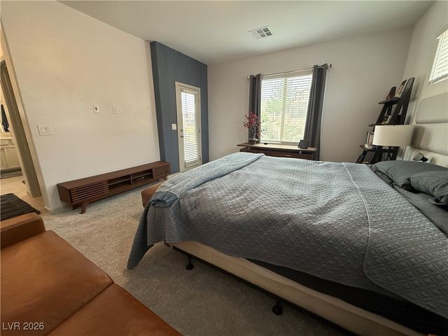 689 Rogue Wave Street, Las Vegas, NV 89138