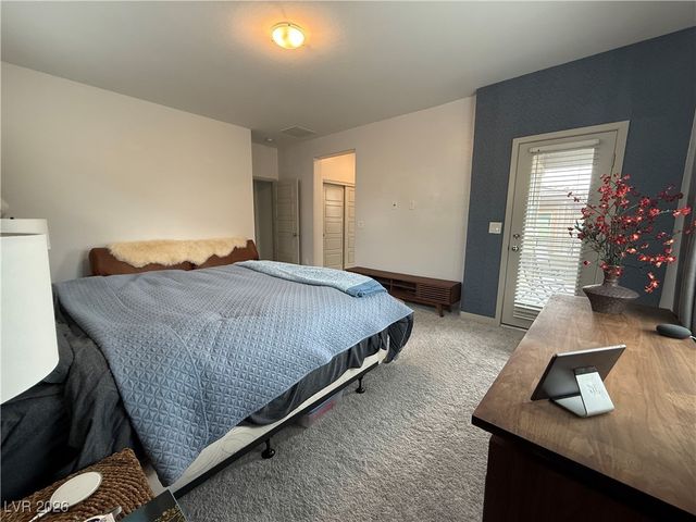 689 Rogue Wave Street, Las Vegas, NV 89138