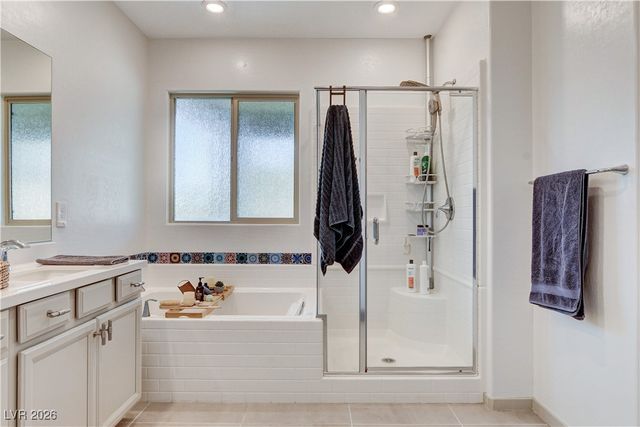 689 Rogue Wave Street, Las Vegas, NV 89138