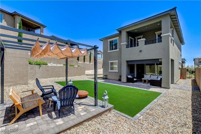 689 Rogue Wave Street, Las Vegas, NV 89138