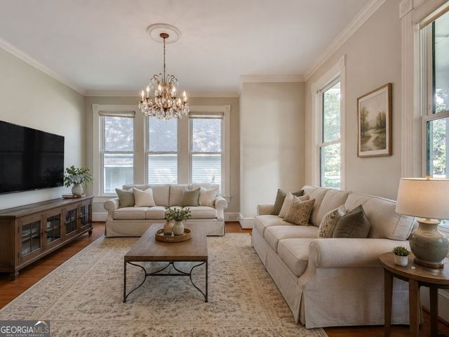 1001 Asbury Street, Oxford, GA 30054