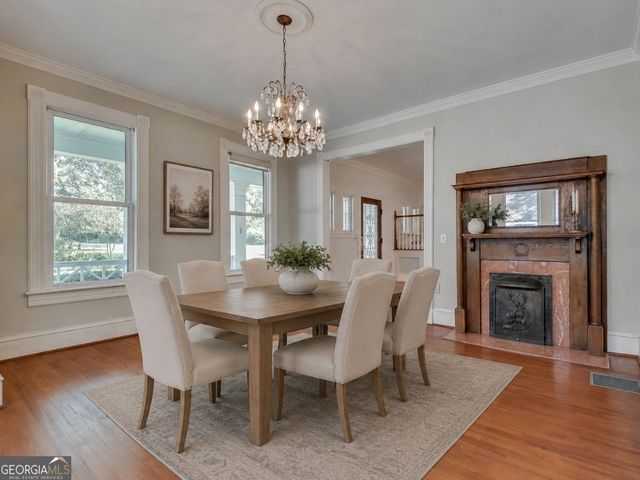 1001 Asbury Street, Oxford, GA 30054