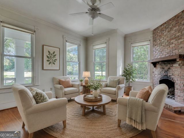 1001 Asbury Street, Oxford, GA 30054