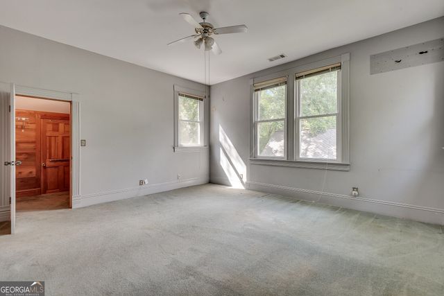 1001 Asbury Street, Oxford, GA 30054