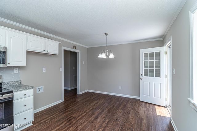 3741 Old River Road, Greenville, NC 27834