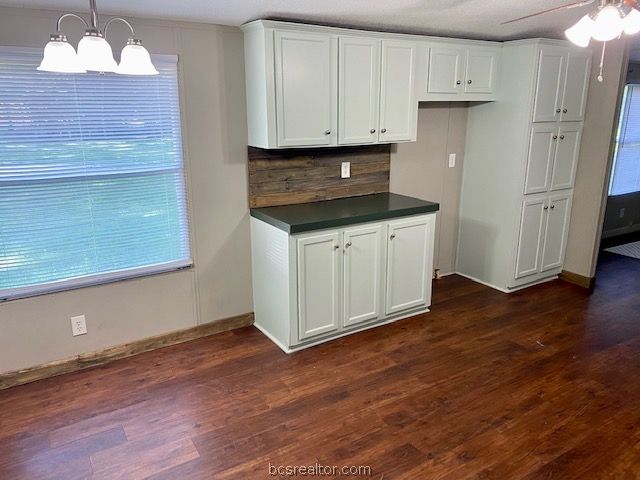 7125 St Hwy 21, Caldwell, TX 77836