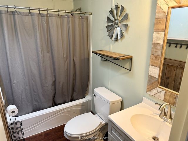 7125 St Hwy 21, Caldwell, TX 77836