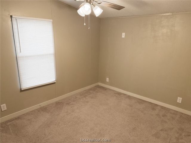 7125 St Hwy 21, Caldwell, TX 77836