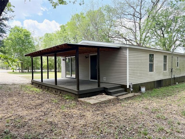 7125 St Hwy 21, Caldwell, TX 77836