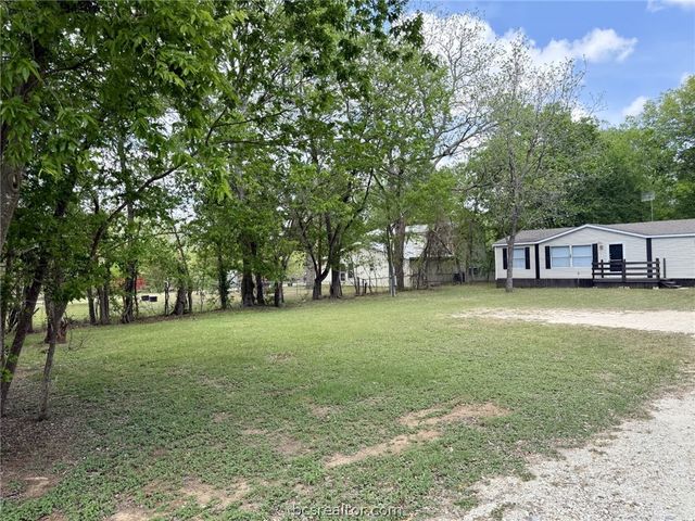 7125 St Hwy 21, Caldwell, TX 77836