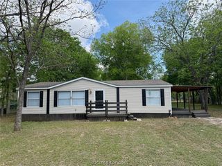 7125 St Hwy 21, Caldwell, TX 77836