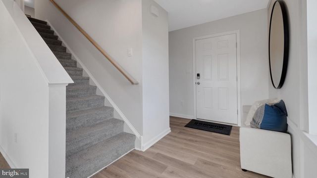 212 WINDING RD, Forks Township, PA 18040