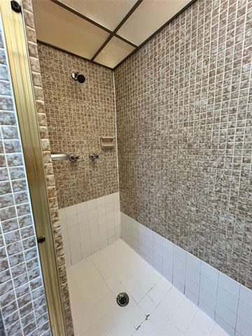 4850 SW 63RD Terrace 231, Davie, FL 33314