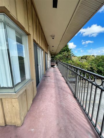 4850 SW 63RD Terrace 231, Davie, FL 33314