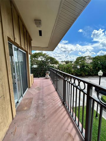 4850 SW 63RD Terrace 231, Davie, FL 33314