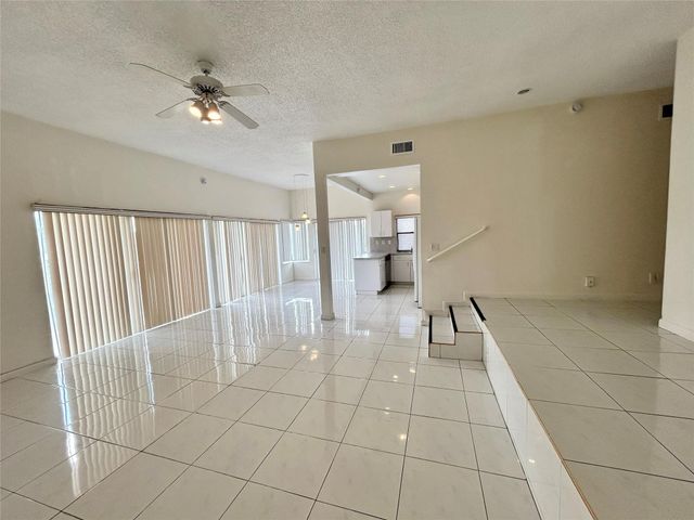 4850 SW 63RD Terrace 231, Davie, FL 33314