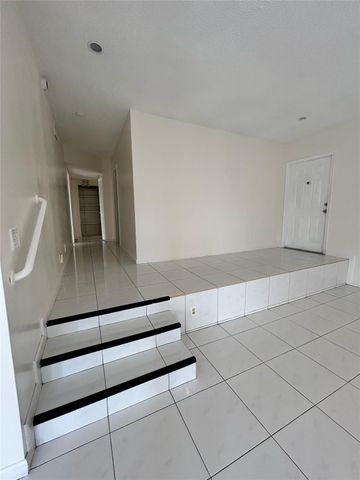 4850 SW 63RD Terrace 231, Davie, FL 33314