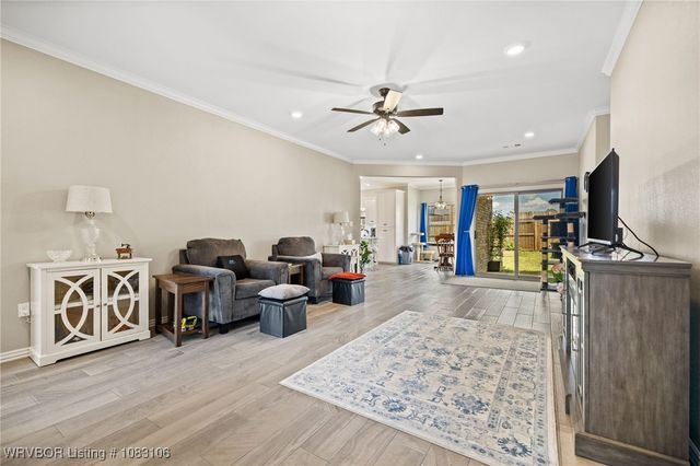 310 Copsey Drive, Van Buren, AR 72956