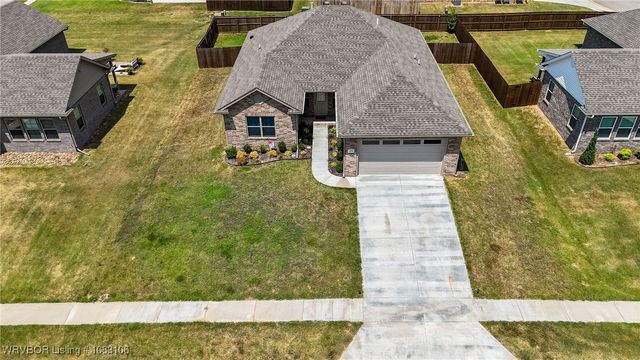 310 Copsey Drive, Van Buren, AR 72956