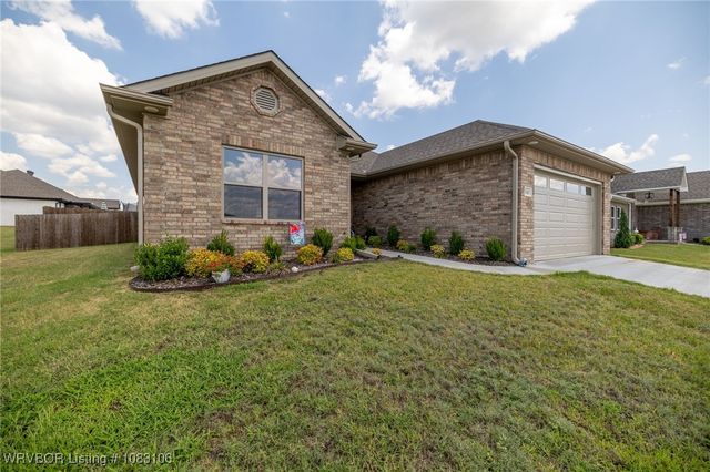 310 Copsey Drive, Van Buren, AR 72956