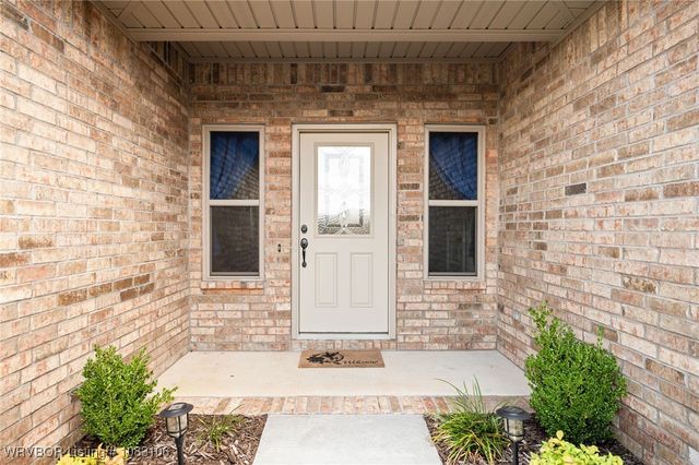 310 Copsey Drive, Van Buren, AR 72956