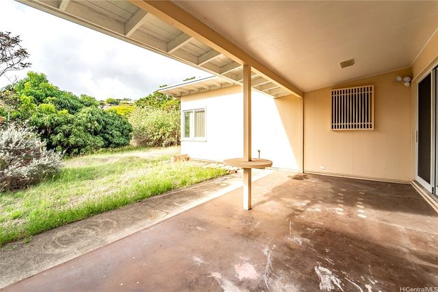 1926 Ualakaa Street, Honolulu, HI 96822