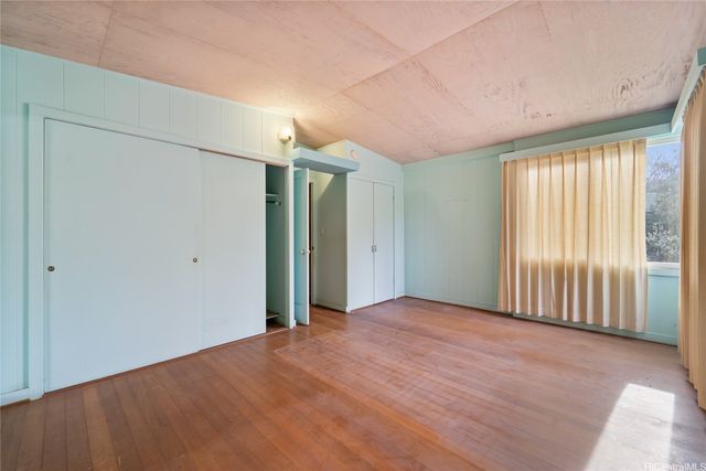 1926 Ualakaa Street, Honolulu, HI 96822