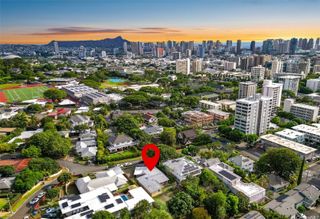 1926 Ualakaa Street, Honolulu, HI 96822