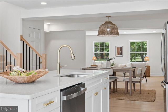2807 BARBERRY LN, Bowie, MD 20715