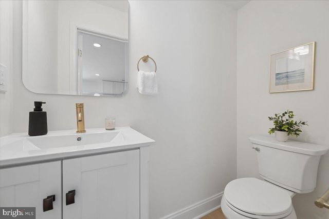 2807 BARBERRY LN, Bowie, MD 20715