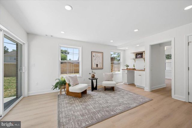 2807 BARBERRY LN, Bowie, MD 20715