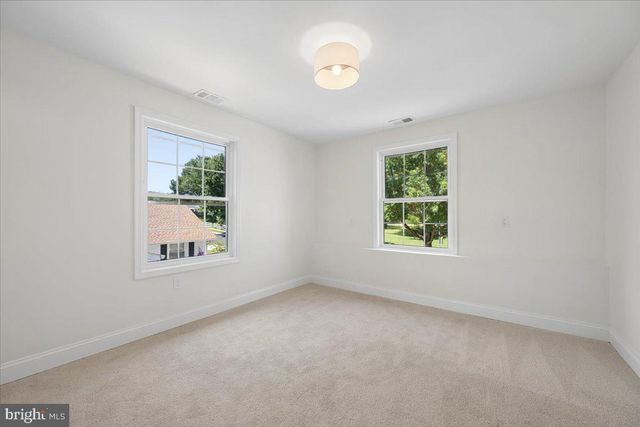 2807 BARBERRY LN, Bowie, MD 20715