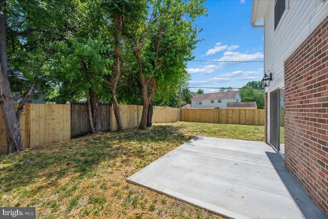 2807 BARBERRY LN, Bowie, MD 20715