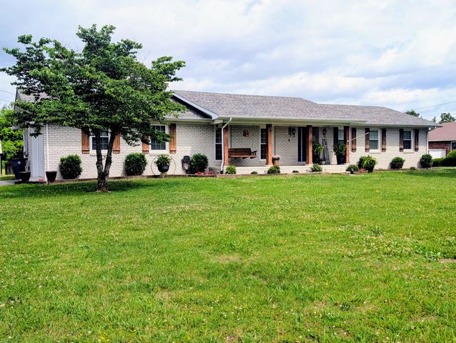 1106 S Chancery St, Mcminnville, TN 37110