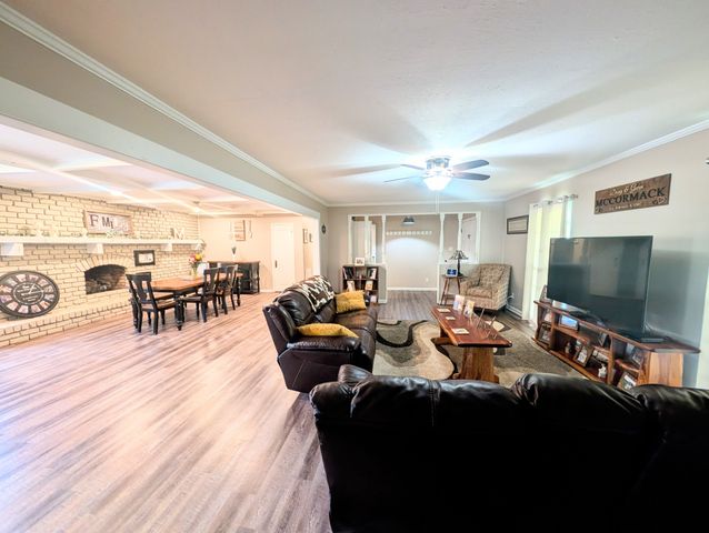 1106 S Chancery St, Mcminnville, TN 37110