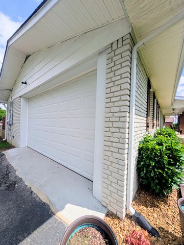 1106 S Chancery St, Mcminnville, TN 37110