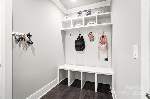 7903 Rea View Court, Charlotte, NC 28226