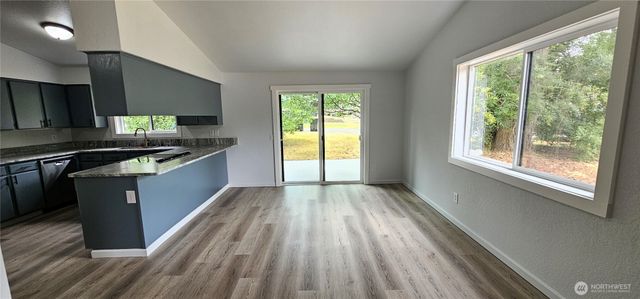 9050 Quinault Drive NE, Olympia, WA 98516