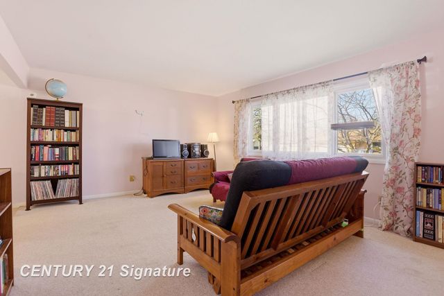 2292 Mayfield Street, Saginaw, MI 48602