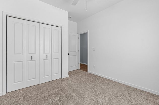 945 Eisenhower Boulevard, North Liberty, IA 52317