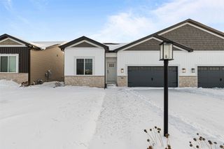 945 Eisenhower Boulevard, North Liberty, IA 52317