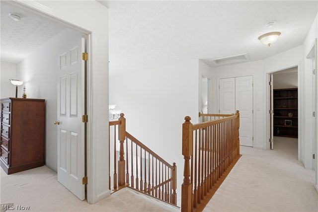 9359 Ashcroft Lane, Twinsburg, OH 44087