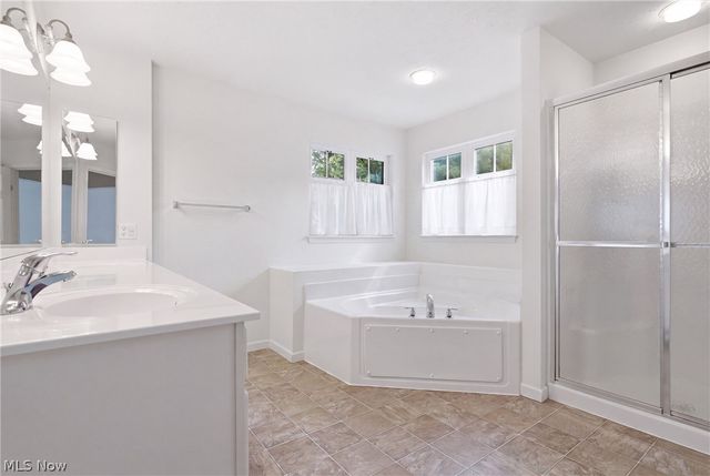 9359 Ashcroft Lane, Twinsburg, OH 44087