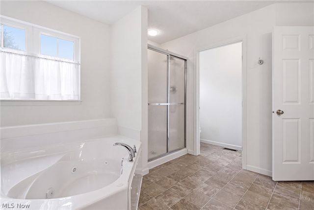 9359 Ashcroft Lane, Twinsburg, OH 44087