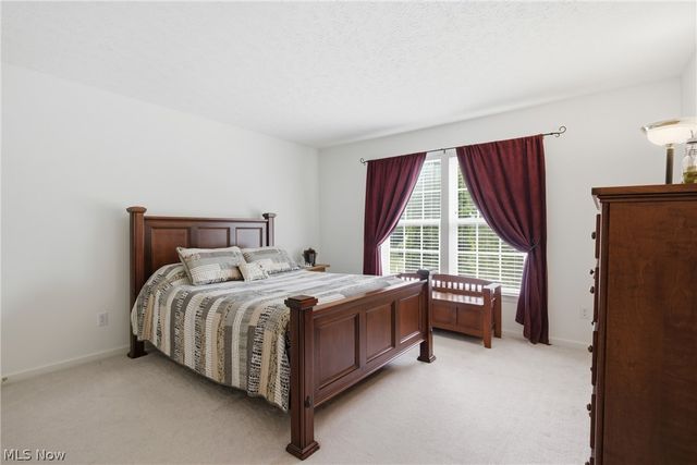 9359 Ashcroft Lane, Twinsburg, OH 44087